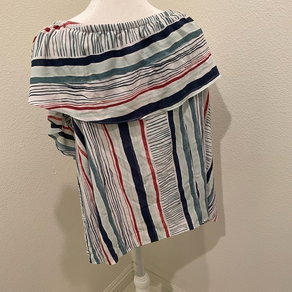 Lane Bryant Women’s Blouse Off Shoulder Stripe Pattern Size 14/16​​​​​​ - Picture 4 of 7